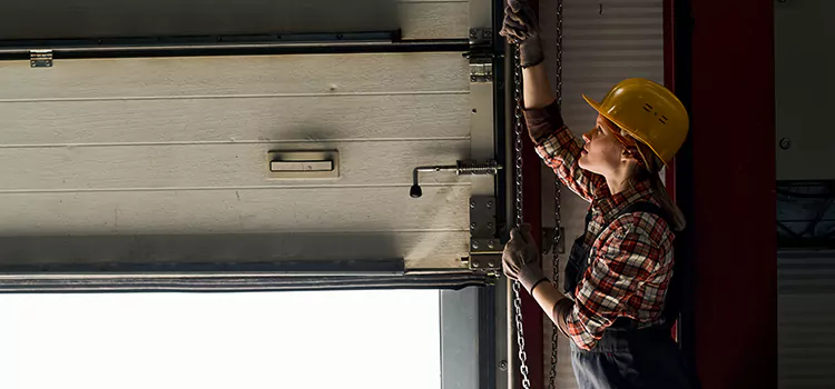 Addressing Common Garage Door Stoppage Issues in Independence, KY